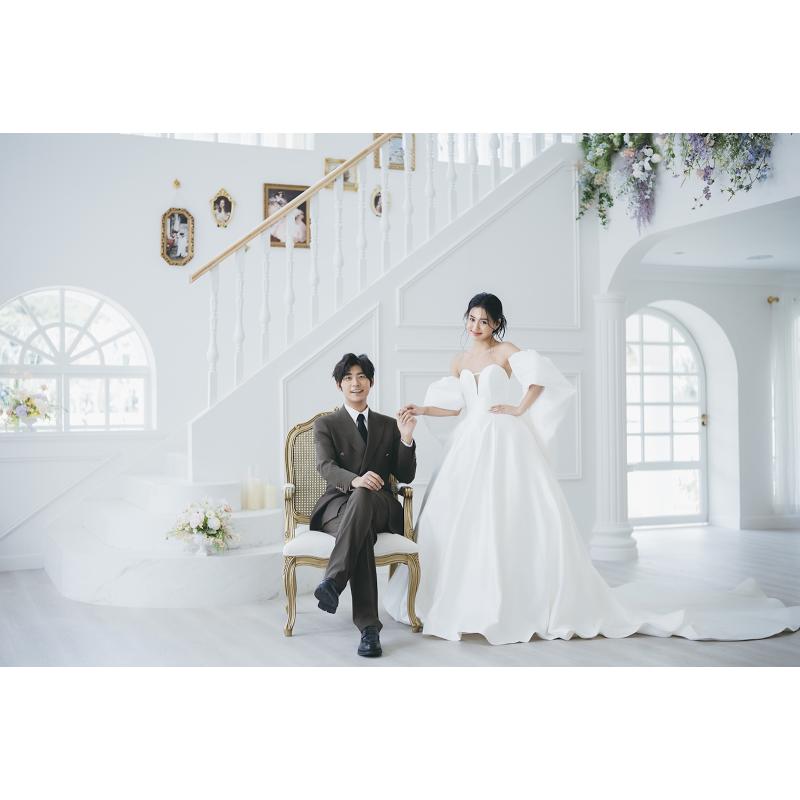 Mona Lisa Bridal Salon